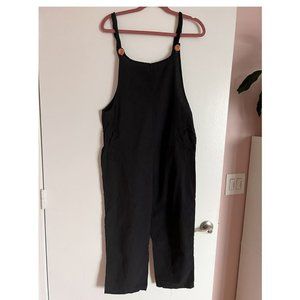 Oversized maternity black overalls. Size Medium. Soft pants.